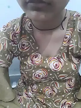 Snapshot of Uma_rani chatting on 03-09-26, 09:35 Uma rani online show from 03-09-26, 09:35