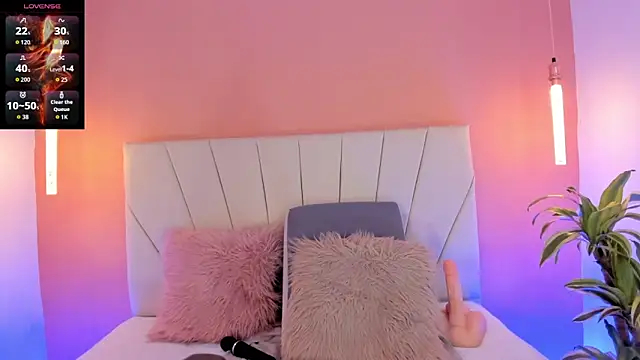 Snapshot of celeste_lewiss chatting on 03-14-26, 01:01 celeste lewiss online show from 03-14-26, 01:01