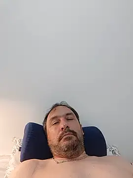 Luluberlu04 online show from 06-19-26, 07:34