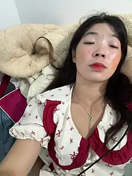 Snapshot of cuty_lusy chatting on 07-31-26, 01:05 cuty lusy online show from 07-31-26, 01:05