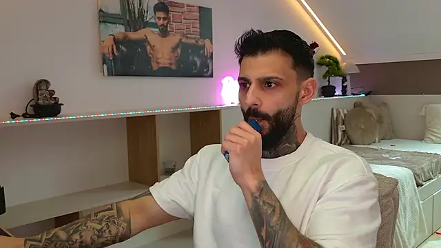 Snapshot of TristanGrey chatting on 02-15-26, 07:05 TristanGrey online show from 02-15-26, 07:05