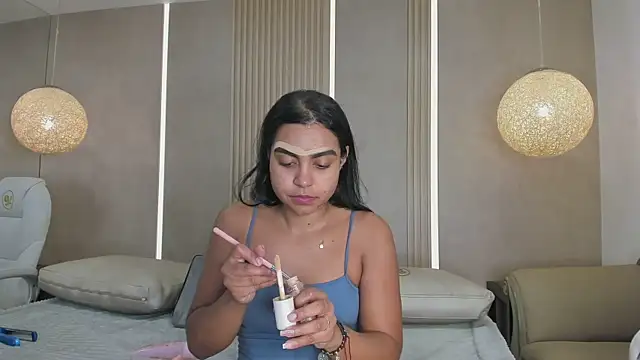 eva lain online show from 06-13-26, 12:25