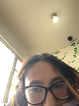 Sara Love 1 online show from 04-29-26, 03:16