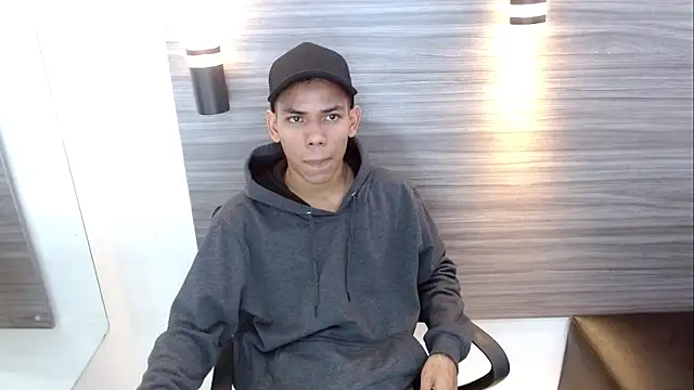 DaviidBuckx  online show from 04-24-26, 02:14