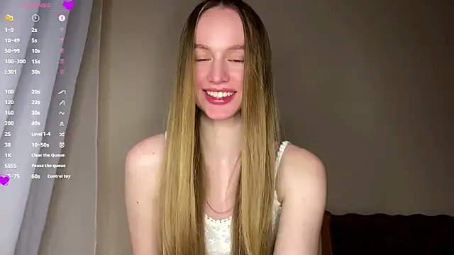 Snapshot of Viktoria_Vibes chatting on 02-26-26, 03:44 Viktoria Vibes online show from 02-26-26, 03:44