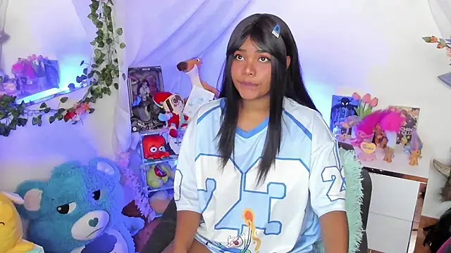 Snapshot of Angel_Belll chatting on 02-14-26, 01:13 Angel Belll online show from 02-14-26, 01:13