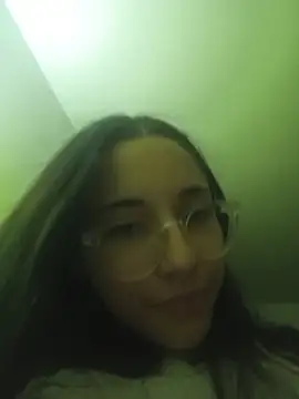 Snapshot of isaaabelaaa chatting on 02-15-26, 11:45 isaaabelaaa online show from 02-15-26, 11:45