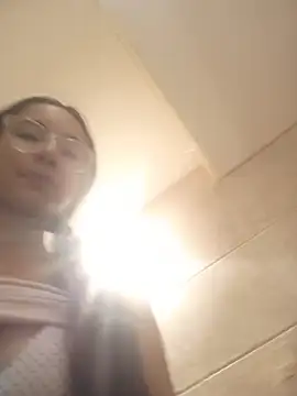 Snapshot of isaaabelaaa chatting on 02-17-26, 11:07 isaaabelaaa online show from 02-17-26, 11:07