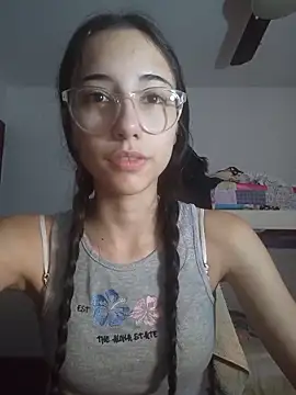 Snapshot of isaaabelaaa chatting on 03-20-26, 11:04 isaaabelaaa online show from 03-20-26, 11:04