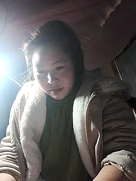 Yiyoongg online show from 03-07-26, 03:03