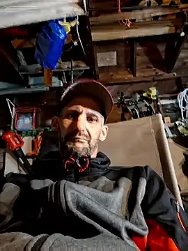 Snapshot of Chase3647 chatting on 04-18-26, 03:21 Chase3647 online show from 04-18-26, 03:21