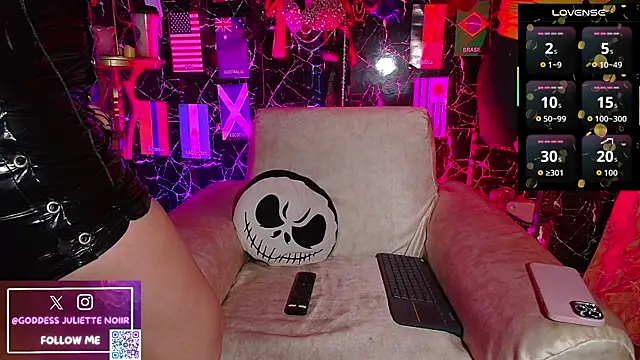 GoddessJulietteNoiir online show from 07-08-26, 11:26