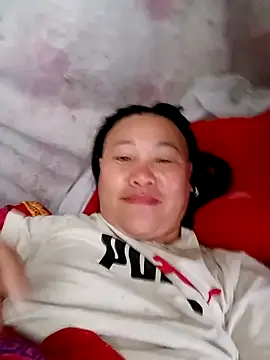 Snapshot of Lucky_baby7 chatting on 02-21-26, 01:28 Lucky baby7 online show from 02-21-26, 01:28