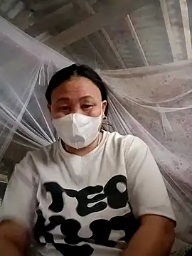 Snapshot of Lucky_baby7 chatting on 03-06-26, 01:13 Lucky baby7 online show from 03-06-26, 01:13