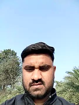 Snapshot of loyalboy_0052 chatting on 02-12-26, 03:12 loyalboy 0052 online show from 02-12-26, 03:12