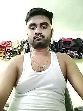 loyalboy 0052 online show from 06-05-26, 07:36