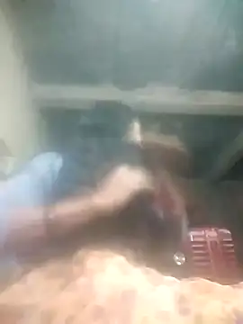 Snapshot of Loomaraj chatting on 02-17-26, 12:56 Loomaraj online show from 02-17-26, 12:56