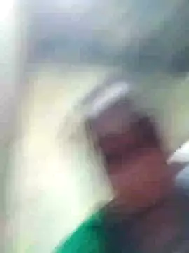 Snapshot of Loomaraj chatting on 02-26-26, 04:06 Loomaraj online show from 02-26-26, 04:06