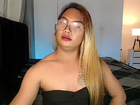 Snapshot of Ur_Sexybuttercup69 chatting on 03-10-26, 10:20 Ur Sexybuttercup69 online show from 03-10-26, 10:20