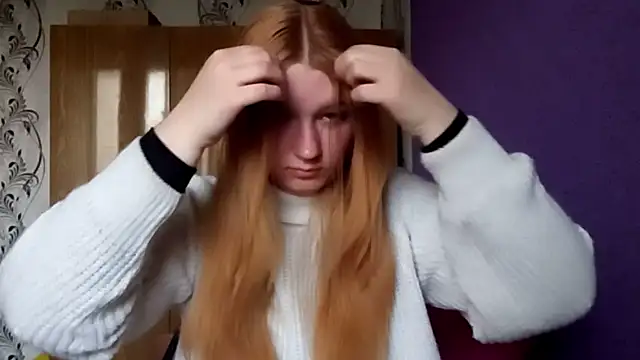 ChantayCambronne online show from 04-28-26, 04:12