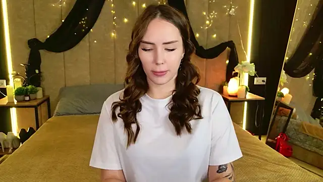 Arielle Vade online show from 06-30-26, 05:19