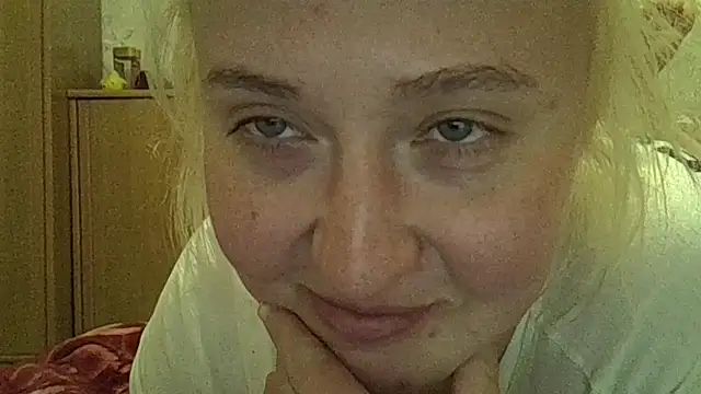CurvyWild Lady30 online show from 05-04-26, 05:53