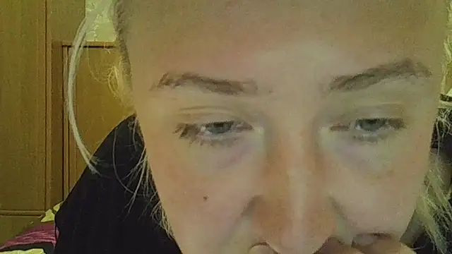 CurvyWild Lady30 online show from 05-31-26, 09:38
