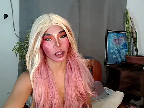 shopiaxox1 online show from 03-11-26, 06:30