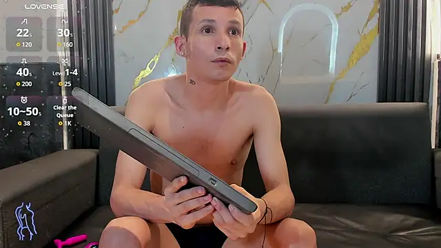 Isaak 26 online show from 04-24-26, 12:35