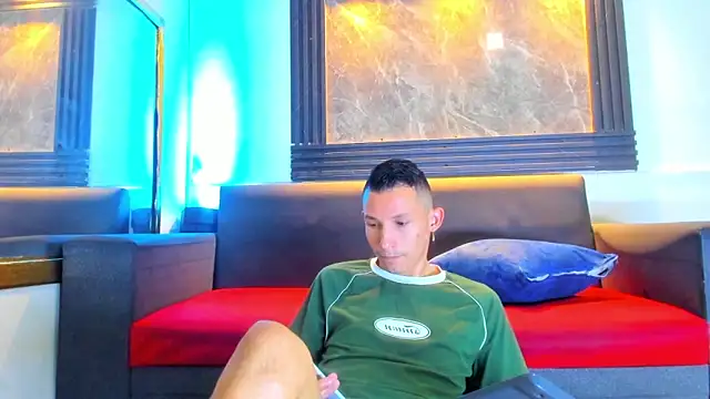 Isaak 26 online show from 04-28-26, 07:30