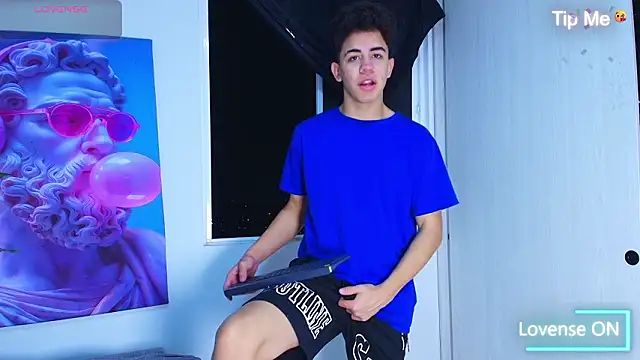 Gael moon  online show from 03-08-26, 01:25