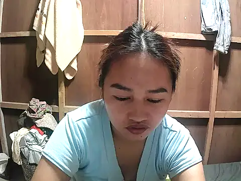 Cloudette 17 online show from 03-12-26, 09:48