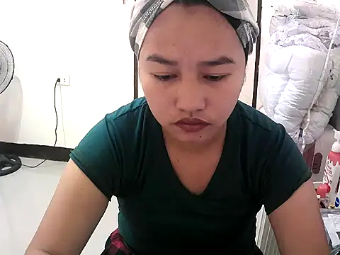 Cloudette 17 online show from 03-13-26, 10:00