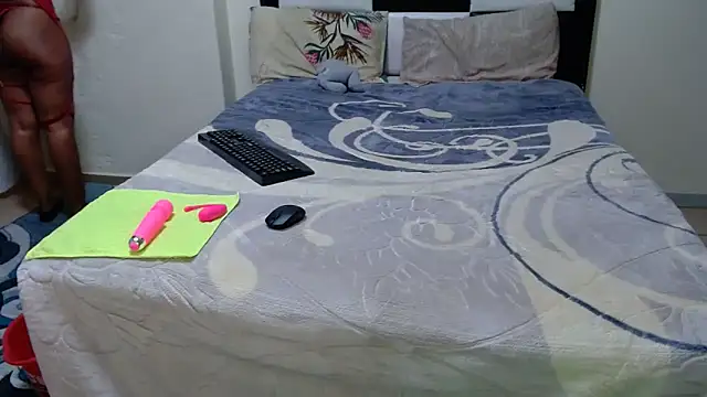 Snapshot of VeronaDimexx chatting on 03-12-26, 09:21 VeronaDimexx online show from 03-12-26, 09:21