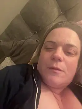 Snapshot of Piper_Milf_36 chatting on 02-15-26, 11:23 Piper Milf 36 online show from 02-15-26, 11:23