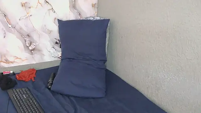 HornyBlackSlut online show from 06-13-26, 10:02