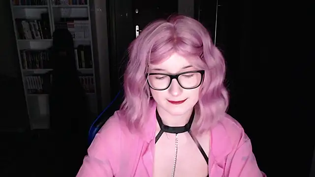 Snapshot of LunaXcherry chatting on 03-06-26, 06:26 LunaXcherry online show from 03-06-26, 06:26