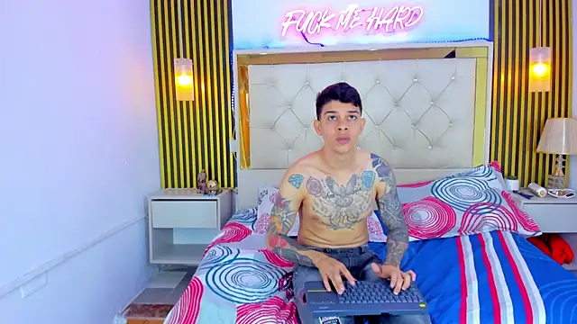 Adventurous Boys online show from 04-12-26, 02:11