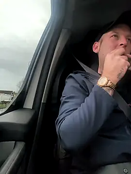 Snapshot of dave32000 chatting on 02-20-26, 09:54 dave32000 online show from 02-20-26, 09:54