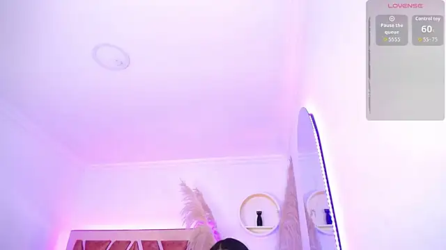 Taylor scottt online show from 04-28-26, 02:27