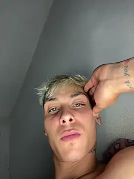 Babyfacenik online show from 03-09-26, 05:28