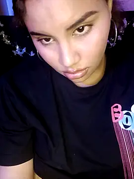 Snapshot of amandaa_21 chatting on 02-14-26, 09:55 amandaa 21 online show from 02-14-26, 09:55