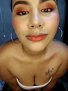 amandaa 21 online show from 04-10-26, 03:56