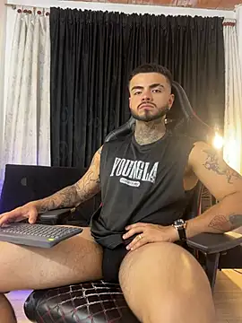 Benjii Carter1 online show from 03-08-26, 03:54