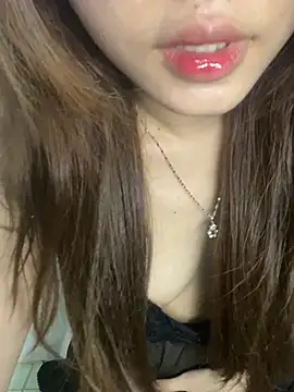 Snapshot of Nixie-Nixie chatting on 03-06-26, 11:28 Nixie-Nixie online show from 03-06-26, 11:28