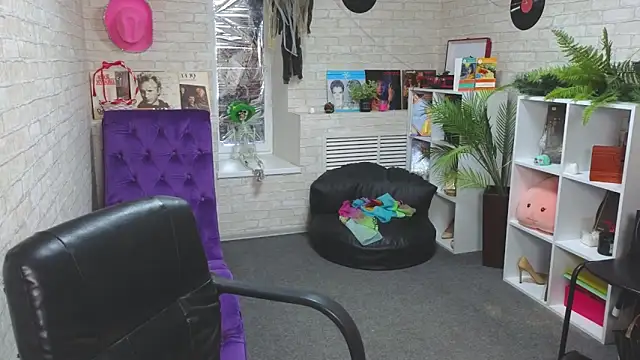 Anna Kenan online show from 03-14-26, 12:32