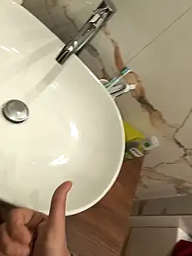 Snapshot of andrepix995 chatting on 03-07-26, 11:07 andrepix995 online show from 03-07-26, 11:07