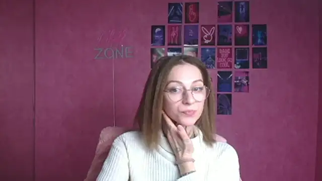 Esmi Winter online show from 02-13-26, 07:26