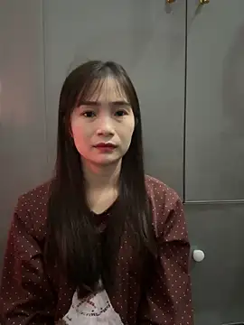 -Dumi- online show from 02-15-26, 01:24