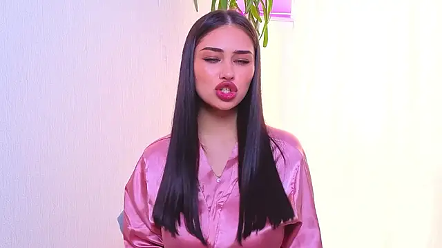 Sofia Plump online show from 03-02-26, 09:38